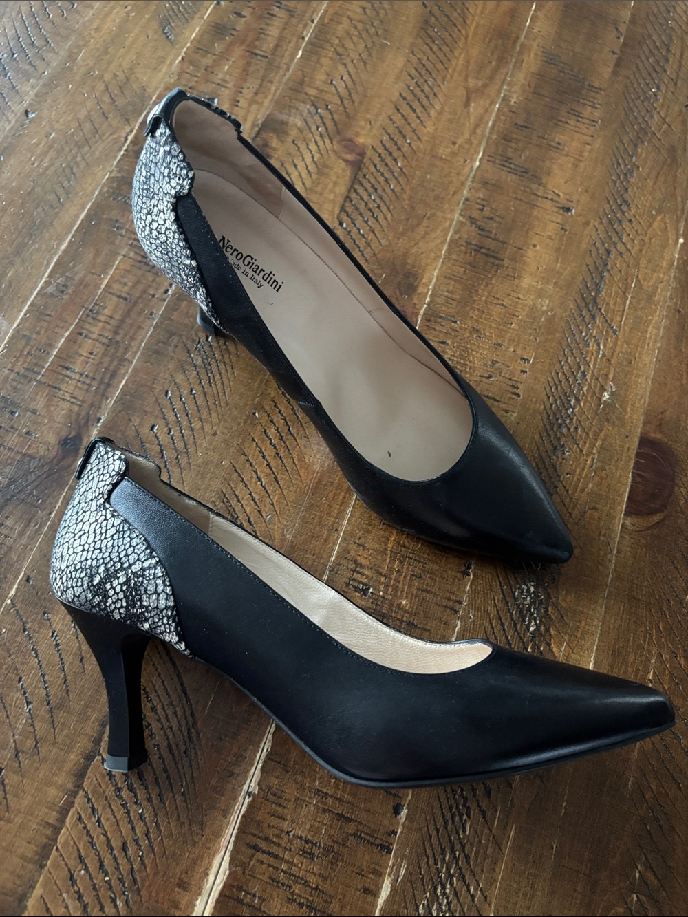 Nero Giardini Black Made in Italy Leather Pumps with Heel Accent Size 38